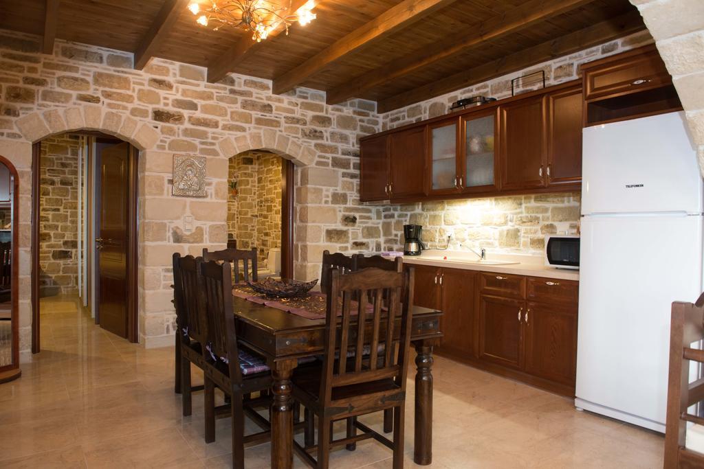 Villas Alexandros Petrino Kalamaki  Chambre photo