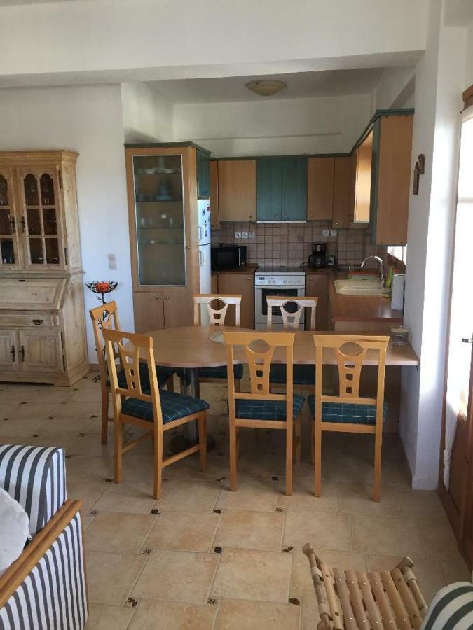 Villas Alexandros Petrino Kalamaki  Extérieur photo